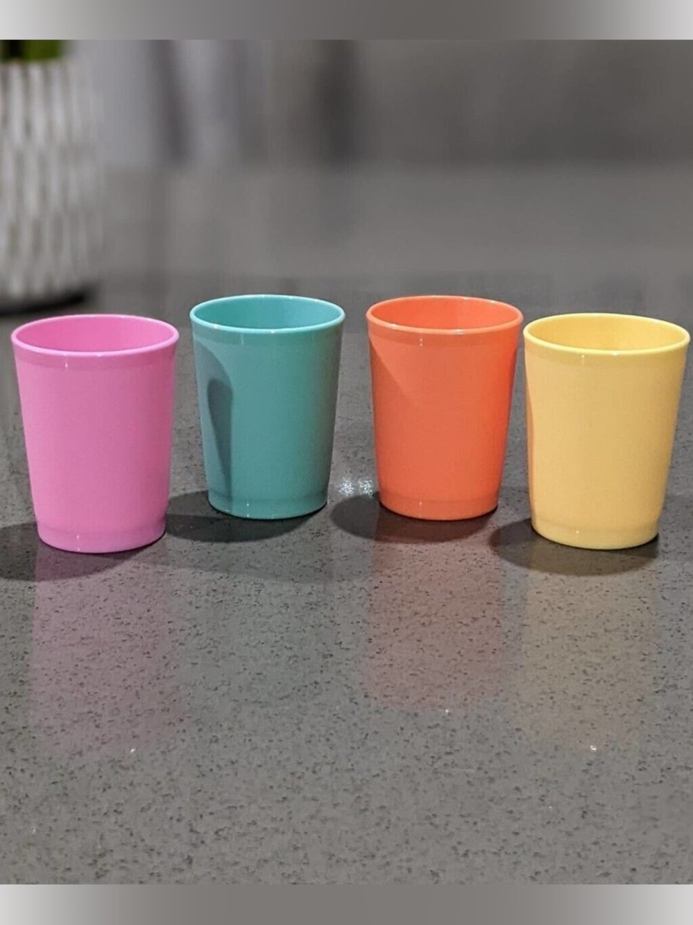 Tupperware NEW! KIDS TUMBLER SET